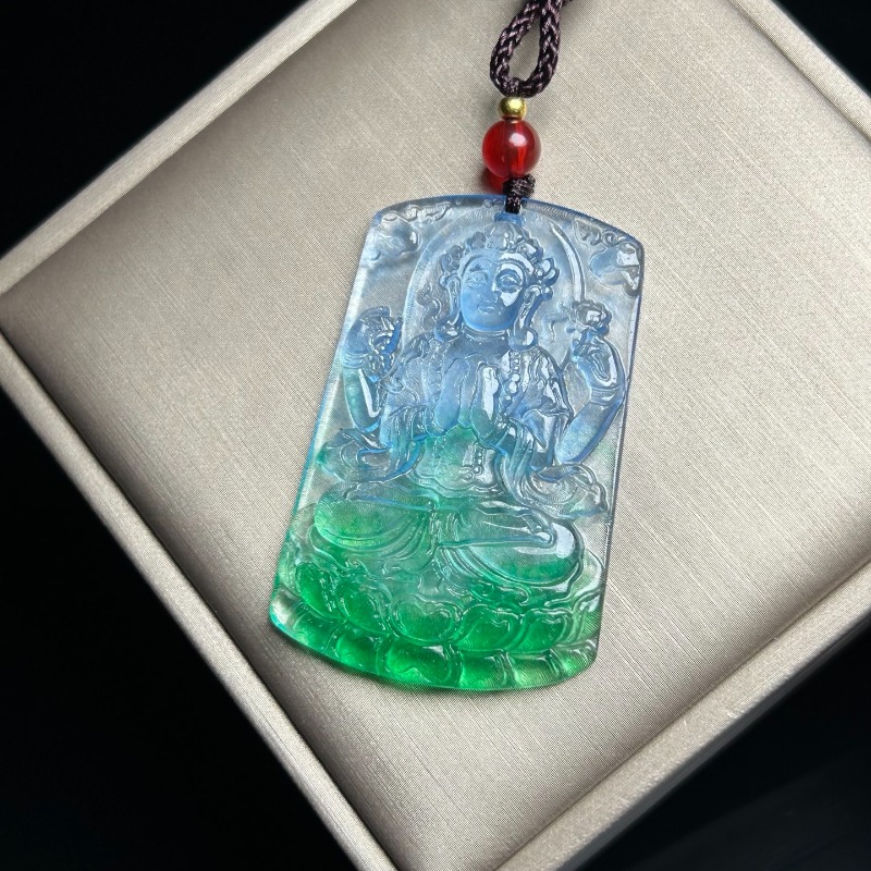 Ethnic Wear Fashion Brand - Collar con Colgante de Jade Guanyin