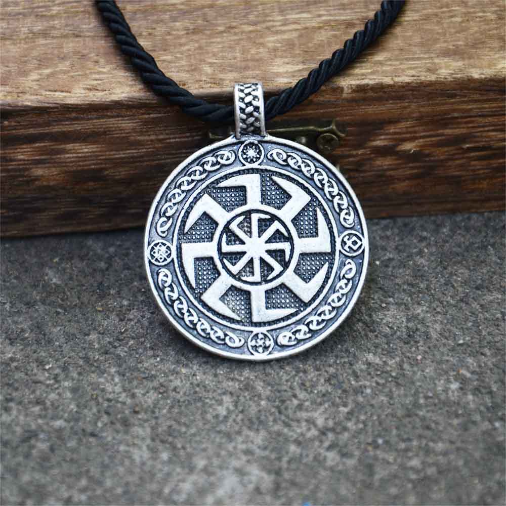Colgante Kolovrat eslavo Retro - Ethnic Fashion World reseña y precio