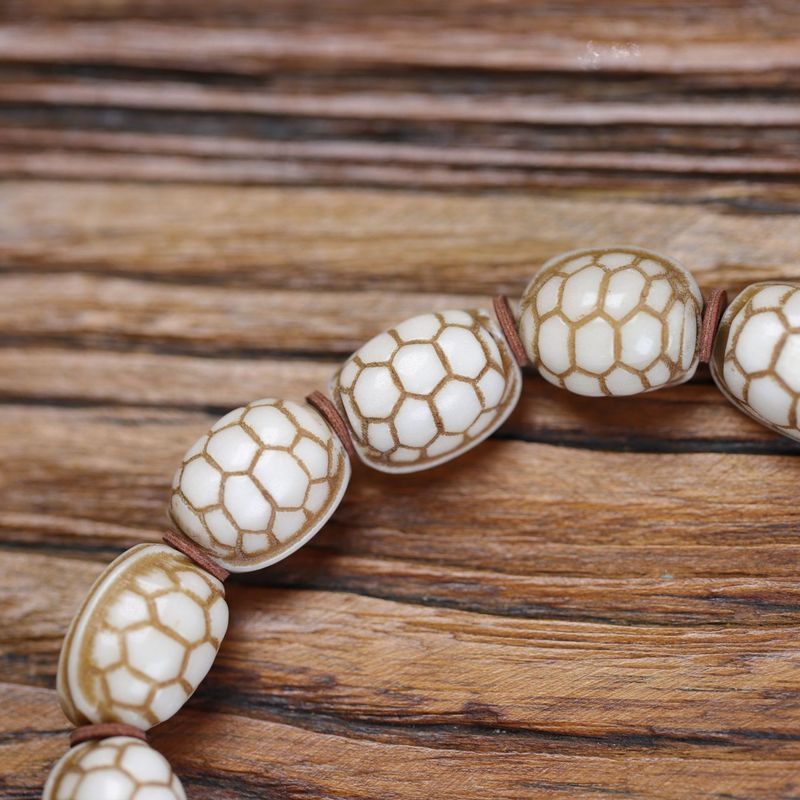 Concha de tortuga tallada a ma - Ethnic Fashion World reseña y precio